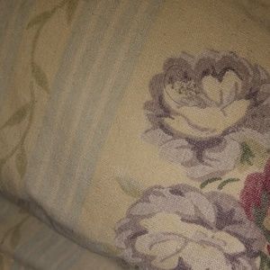 Meet your Posher, Marissa